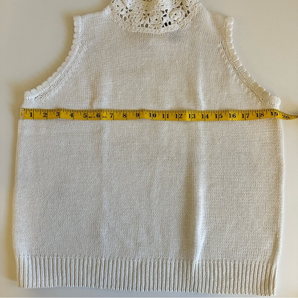 Vintage Sleeveless White Sweater Size Large - Picture 5 of 6